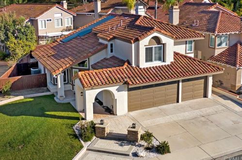20 Santa Isabel, Trabuco Canyon, CA 92688-2426