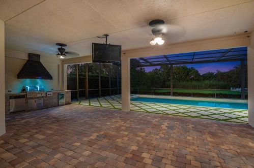 9794 Equus Cir, Boynton Beach, FL 33472-4328
