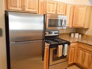 2100 Bellerive Dr, Richland WA  99352-8808 exterior