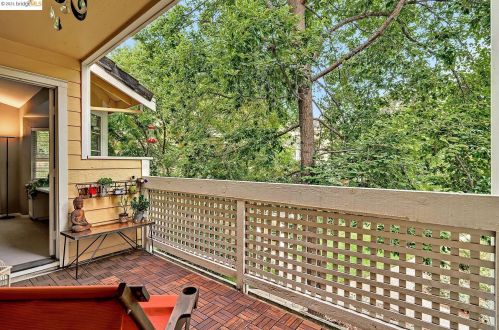 308 Dursey Dr, Pinole CA  94564-2665 exterior