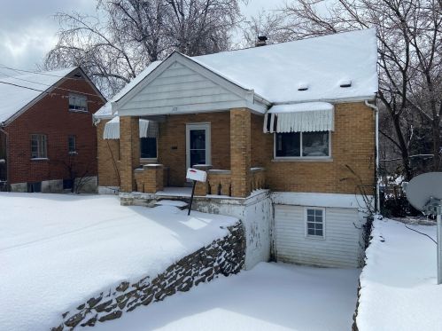 115 Stevenson Rd, Covington, KY 41018-2249