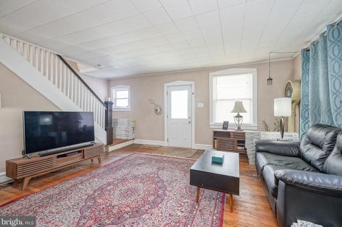 2402 Lexington Ave, Camden NJ  08110-1942 exterior