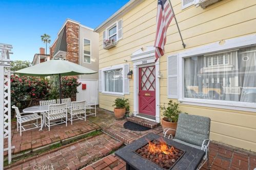 209 Coral Ave, Newport Beach, CA 92662-1152