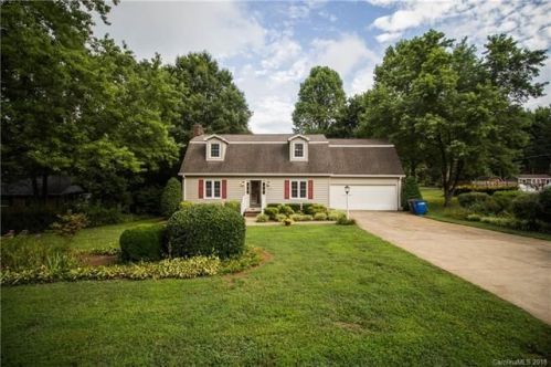 3310 Winchester Ln, Statesville NC  28625-4546 exterior