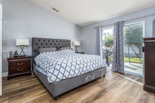 1325 Linsay Pl, Escondido CA  92026-3606 exterior