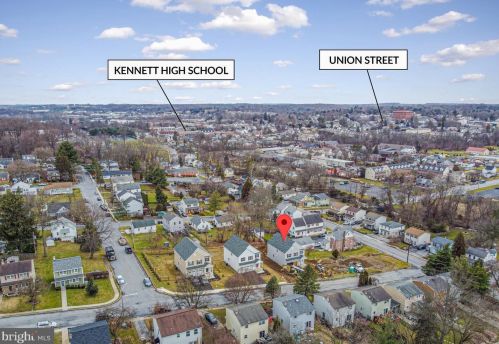 706 Hornblende Ave, Kennett Sq PA  19348-3614 exterior