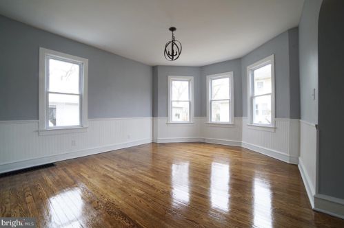 205 Pearl St, Newfield NJ  08344-9517 exterior