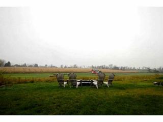 313 Middle Rd, Portsmouth, RI 02871-1259