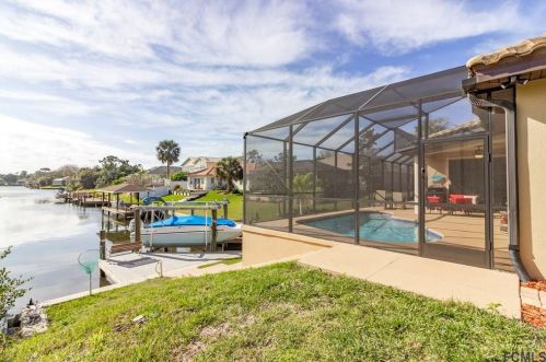 16 Cunningham Ln, Palm Coast FL  32137-0090 exterior