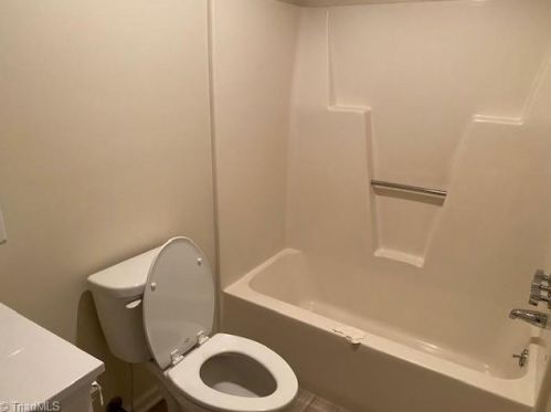 2109 Glenside Dr, Greensboro NC  27405-1611 exterior