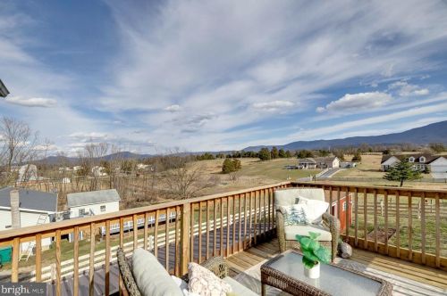 509 6th St, Richmond National Battlefiel VA  22835-1449 exterior