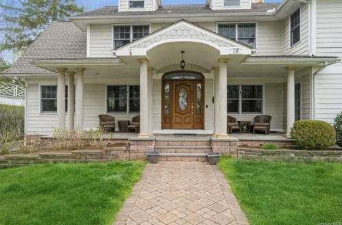 18 Gedney Park Dr, White Plains, NY 10605-3514
