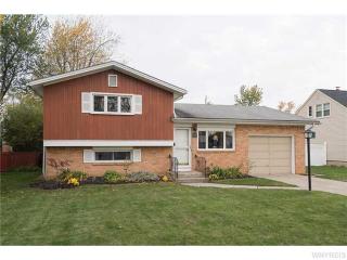 62 Cindy Dr, Buffalo, NY 14221-3002
