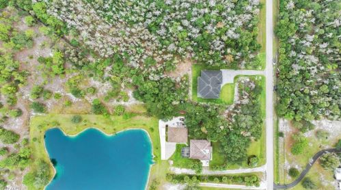 209 35th Ave, Naples, FL 34120-1874