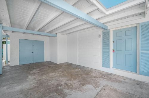 111 Gardenia Ave, Fort Pierce, FL 34982-3412