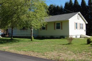 12 Meadow Dr, Weathersfield VT  05156-9143 exterior