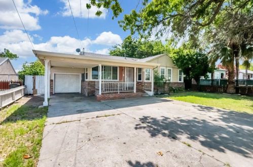 2945 Sherman St, West Pittsburg, CA 94565-4848