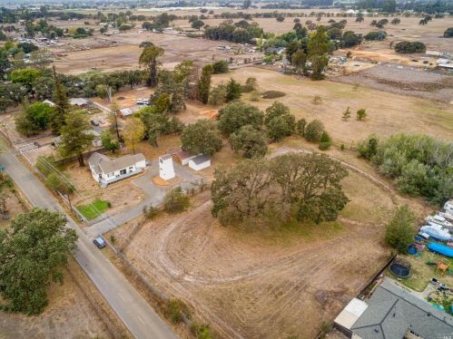 785 Scenic Ave, Santa Rosa CA  95407-8345 exterior