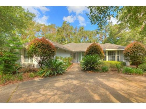 1965 Glenwood Oaks Ln, Deland, FL 32720-6926