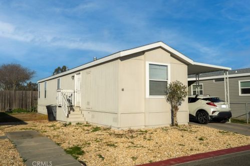 5901 Newbrook Cir, Riverbank, CA 95367-2883