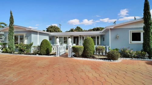 6921 16th St, Hollywood, FL 33023-2025