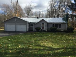 7160 Hurlbut Ln, Rome, NY 13440-6359