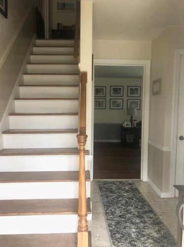 6 Panama Lodge Dr, Pittsburgh, PA 15227-1118