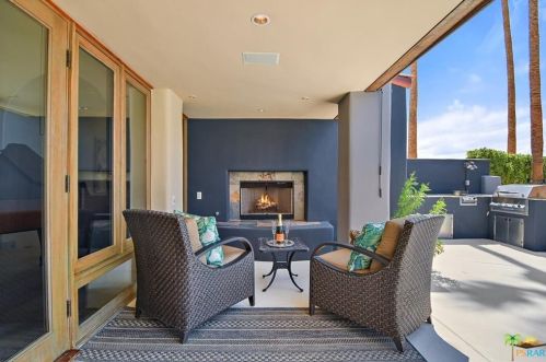 3778 Escoba Dr, Palm Springs CA  92264-3547 exterior