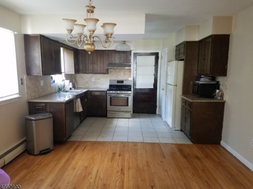 205 Burnside Ave, Cranford NJ  07016-2601 exterior