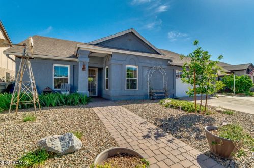 4213 Mariposa Grande Ln, Glendale, AZ 85310