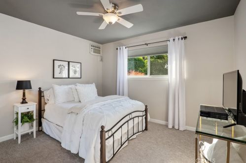 2670 Pampas St, Orange CA  92865-2118 exterior
