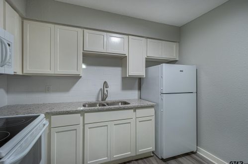 9951 Fm 346, Whitehouse, TX 75791-9634