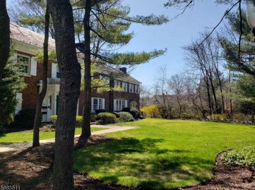 344 Ridgewood Rd, South Orange NJ  07079-1622 exterior