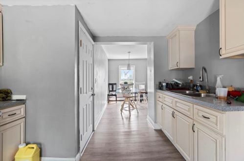 260 Amherst St, Providence RI 02909-3344 exterior