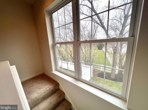 71 Keswick Dr, Navy Sup Dpt PA 17050-7917 exterior