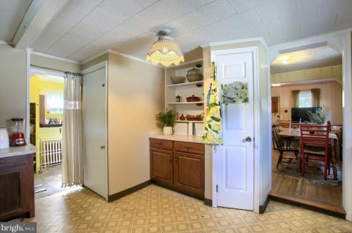 256 Walton St, Lemoyne PA  17043-2024 exterior