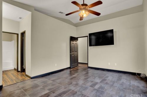 2713 Loch Fern Ct, Bakersfield, CA 93306-2300