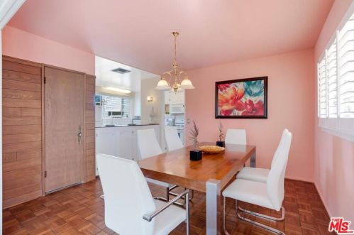 5726 Aldea Ave, Van Nuys CA 91316-1416 exterior