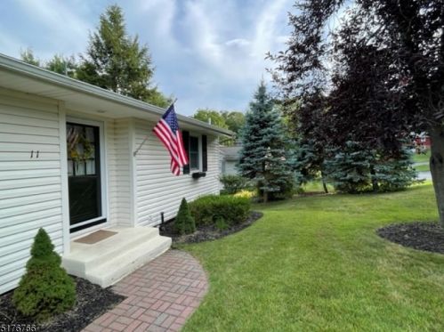 11 Lewis Ln, Sparta NJ  07871-1708 exterior