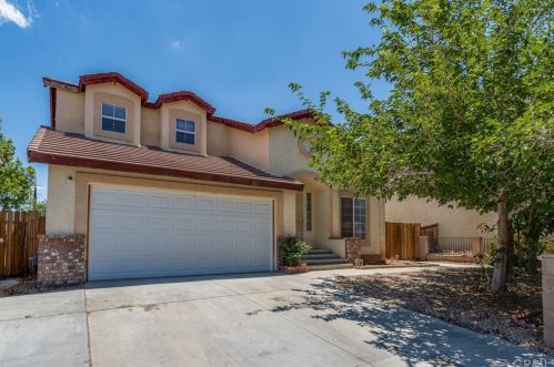 12727 Gifford Way, Victorville, CA 92392-7430