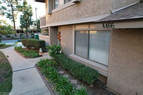 4466 Lubbock Dr, Simi Valley, CA 93063-1762