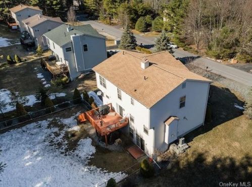 59 Lake Shore Dr, Rock Hill NY  12775-6503 exterior