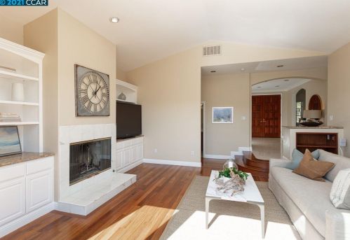 522 Oakshire Pl, Alamo CA  94507-2325 exterior