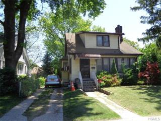 4030 Dyre Ave, Bronx, NY 10466-2510