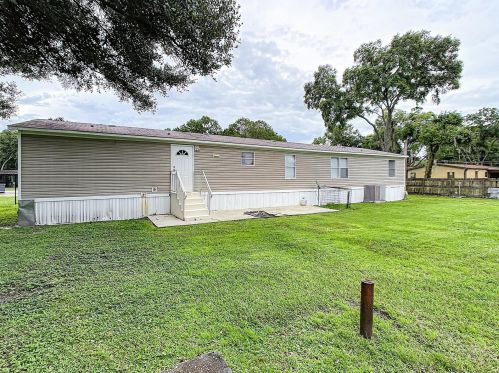 6217 Snow Rd, Lakeland, FL 33811-2289