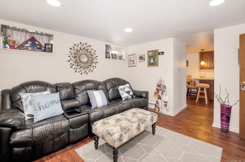 179 Astor Ave, Hawthorne NY  10532-1852 exterior