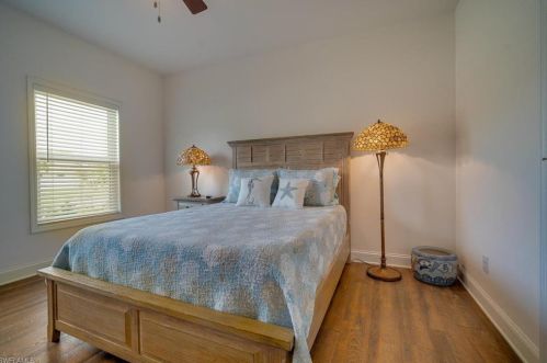 4468 Lake Heather Cir, Saint James City FL  33956-2614 exterior