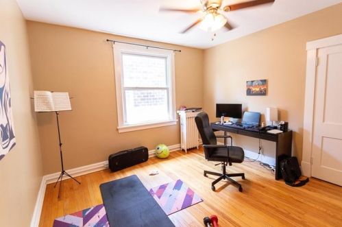 7349 Whipple St, Pittsburgh PA 15218-2054 exterior