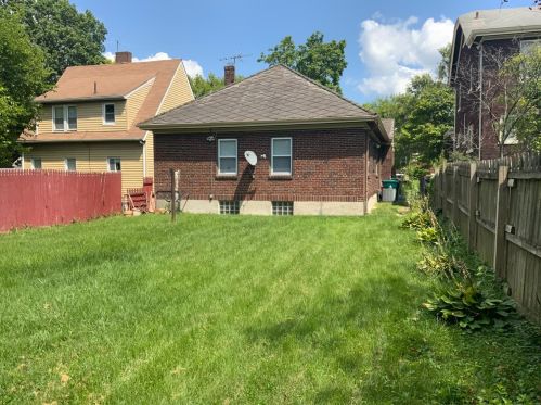5005 Corinth Ave, Cincinnati, OH 45237-5109