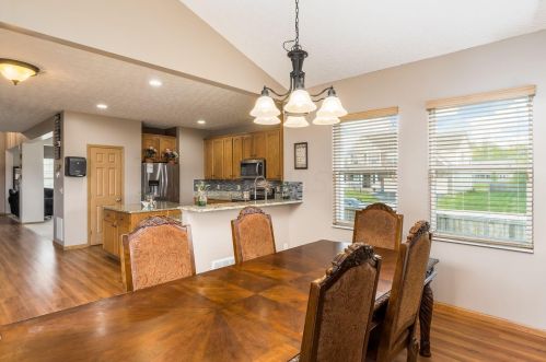 376 Enos Loomis St, Pataskala OH  43062-8160 exterior